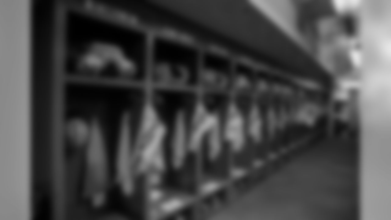 181007-locker-room-ford-field-bobber-1