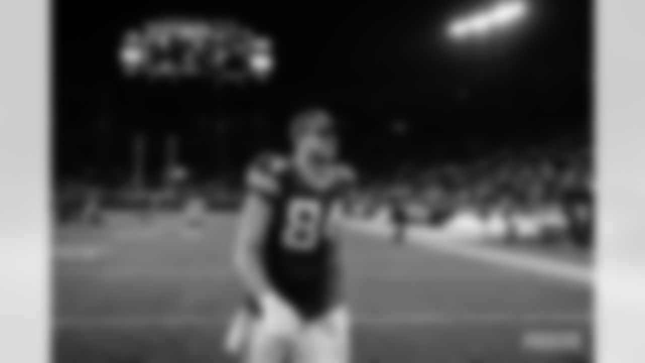 TE Tyler Davis