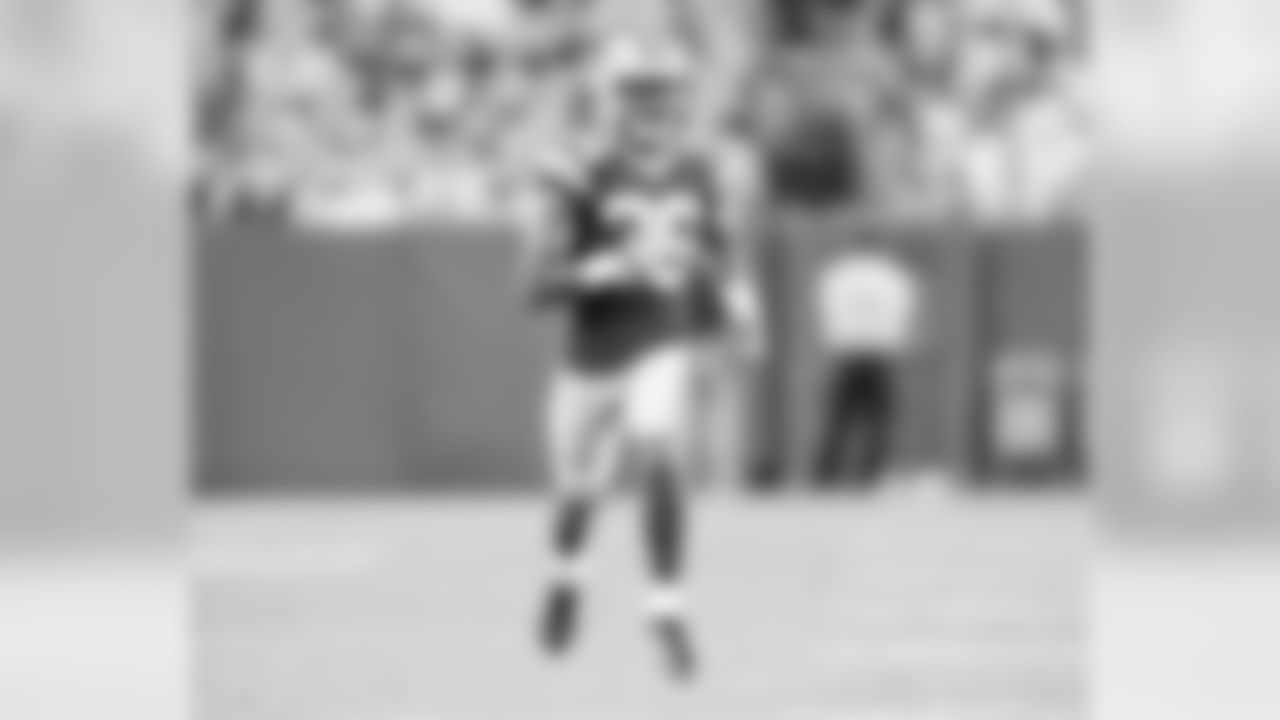 36 — CB LaDarius Gunter