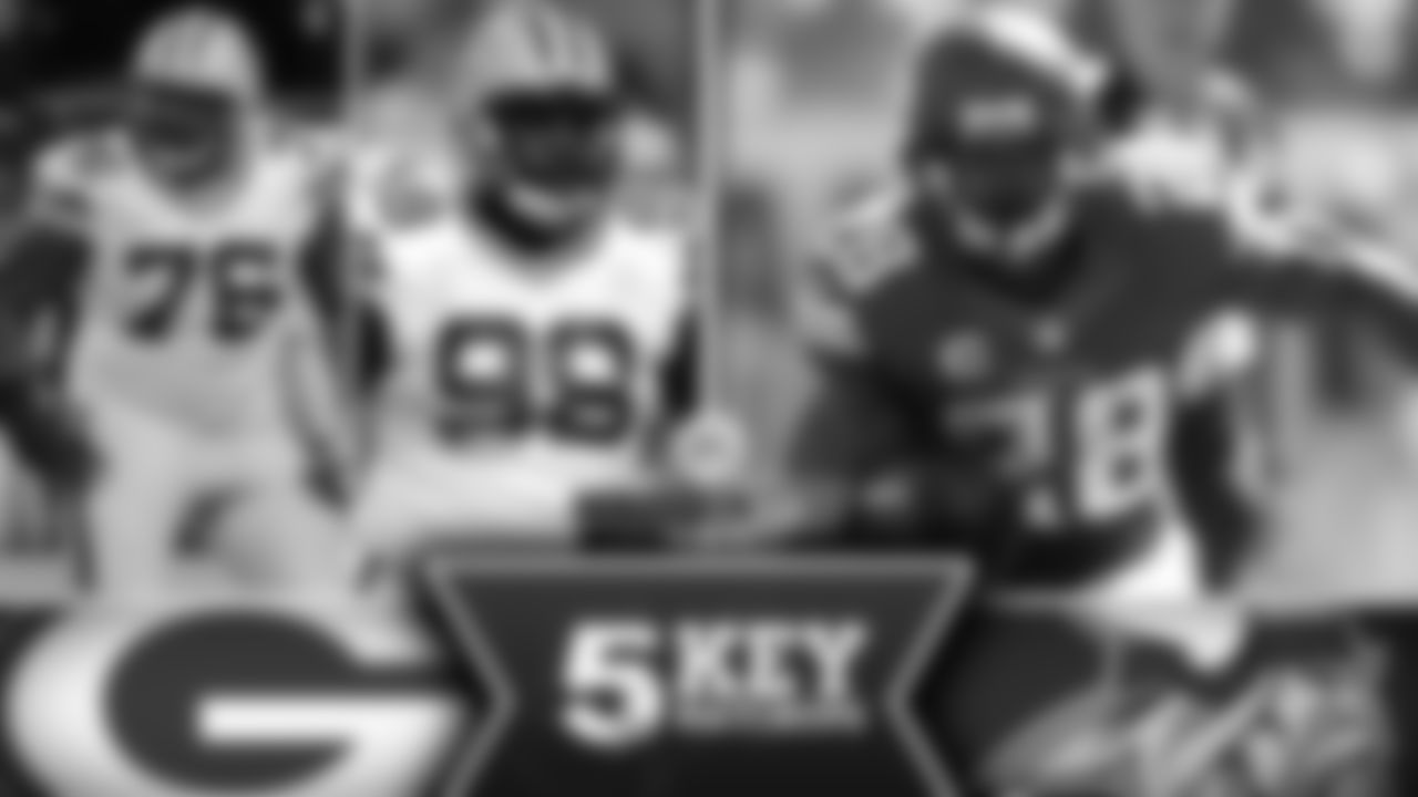 Adrian Peterson vs. Mike Daniels and Letroy Guion