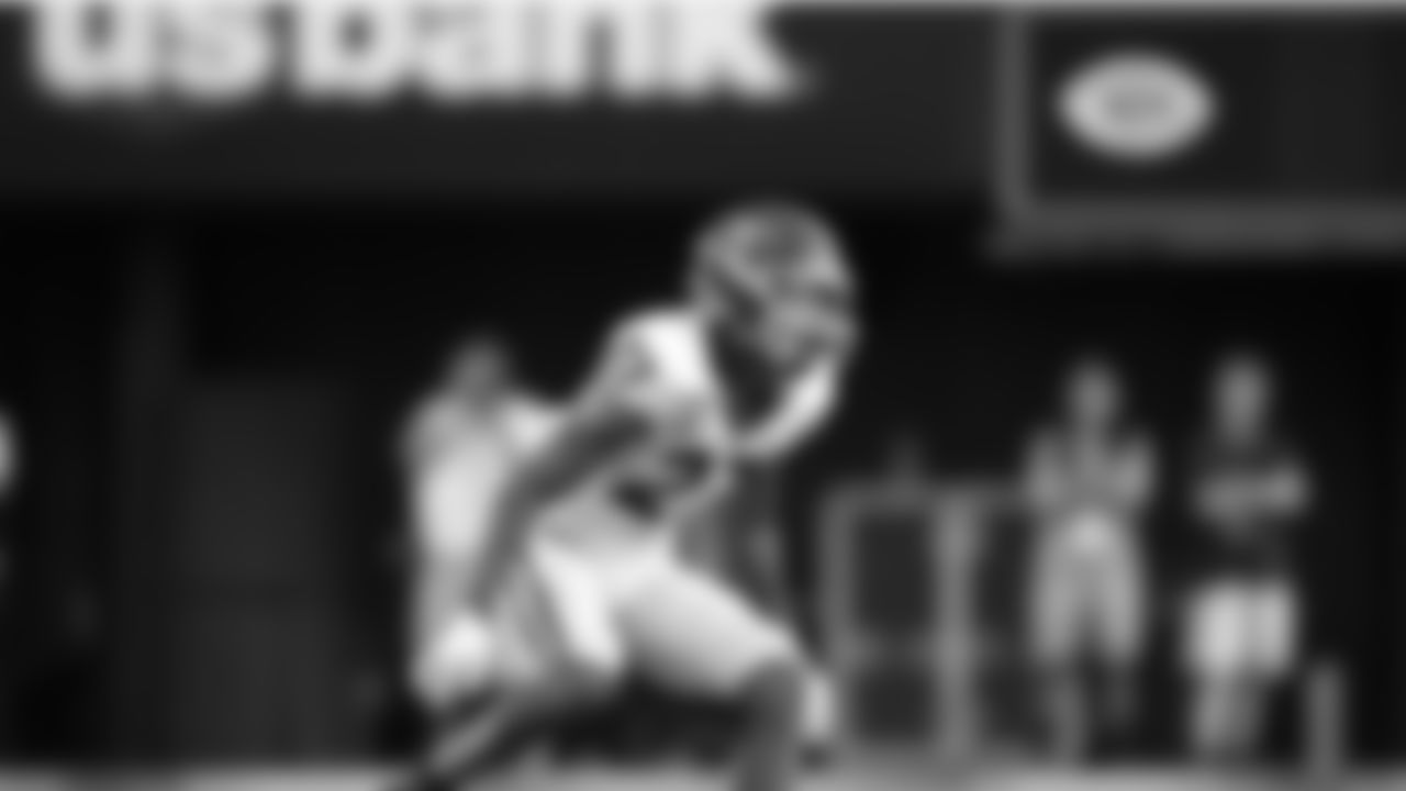 CB Eric Stokes