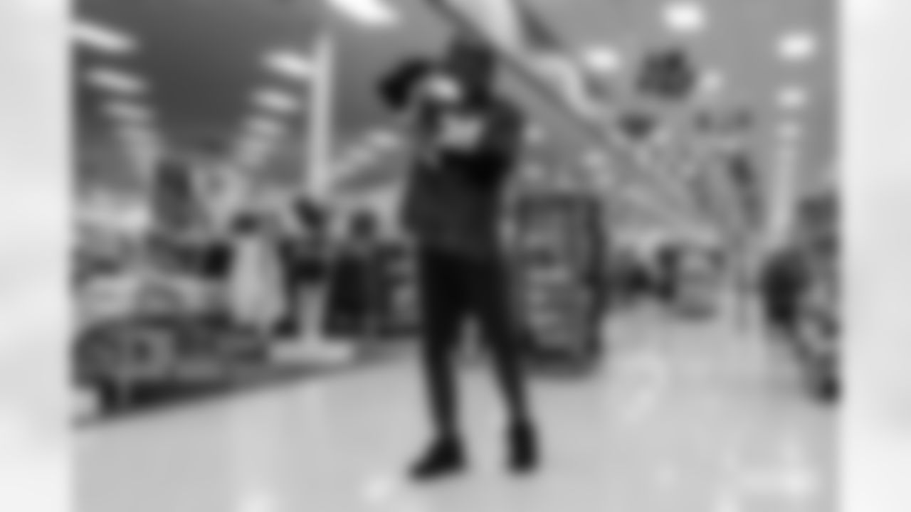 221215-tariq-target-shopping-2560022