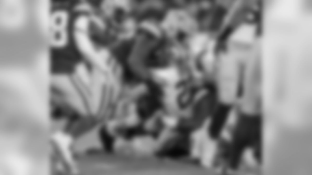 Green Bay Packers against the San Francisco 49ers during Monday night's game at Lambeau Field.