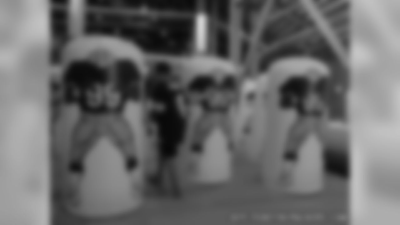 Fans Enjoy The Packers Experience At Lambeau Field