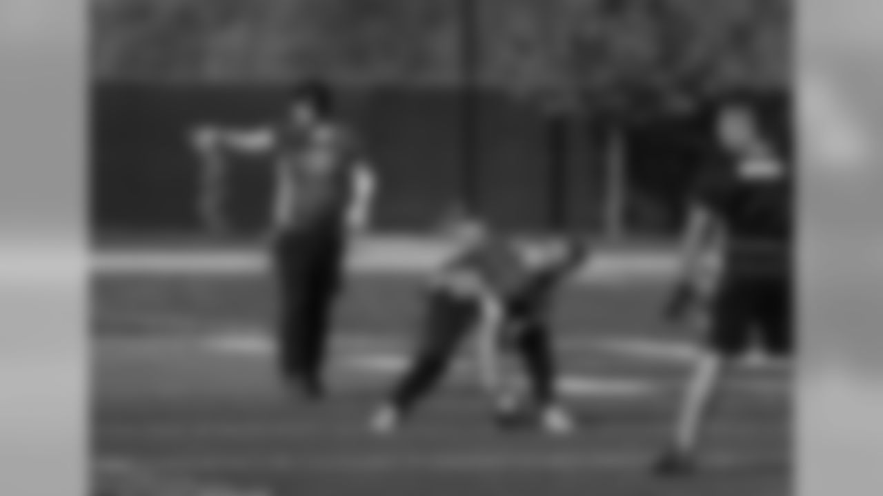 181013-flag-football-siegle-023