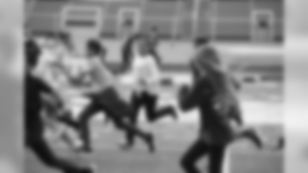 190917-football-outreach-28