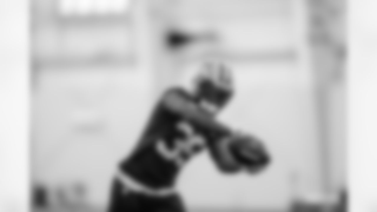 CB Chandon Sullivan