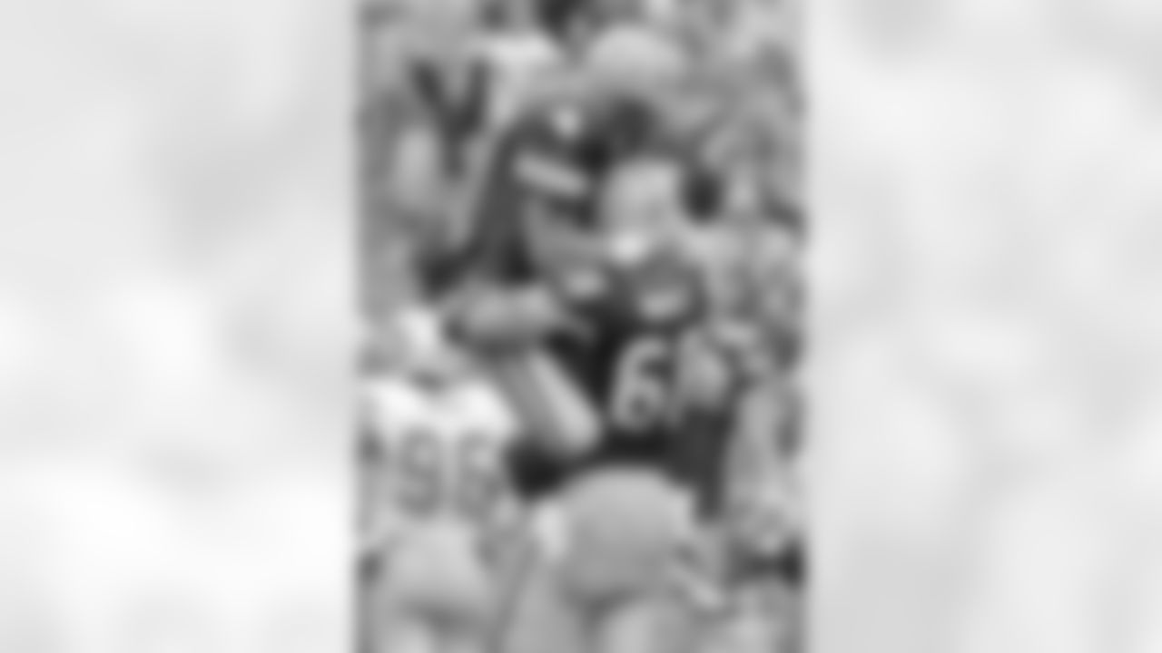 T/G Mike Wahle (1998-2004)