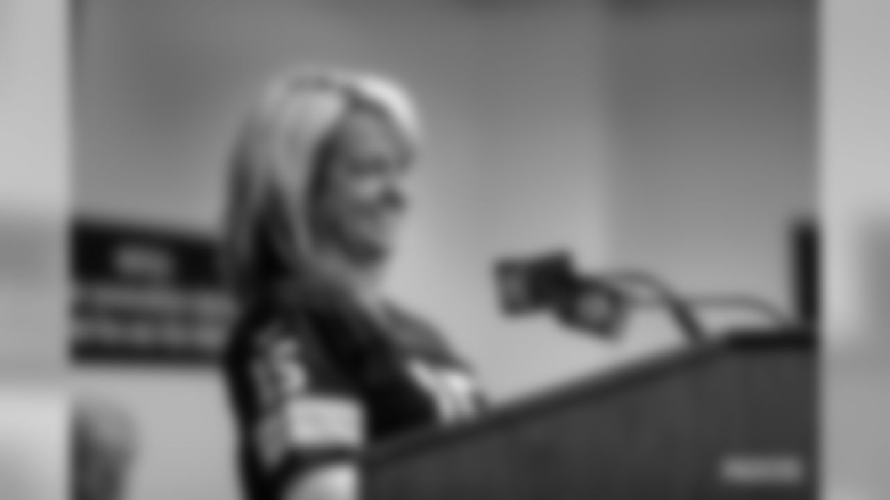 Packers name FAN Hall of Fame winner.