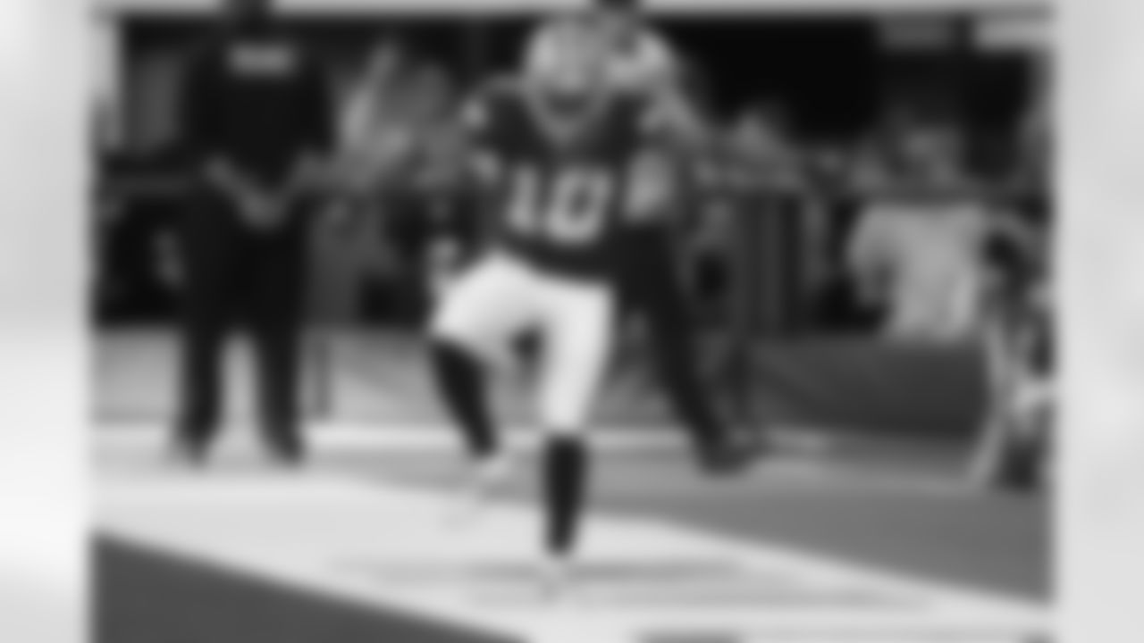 WR Tavon Austin