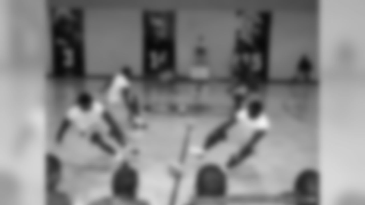 Packers Try Hand At Dodgeball