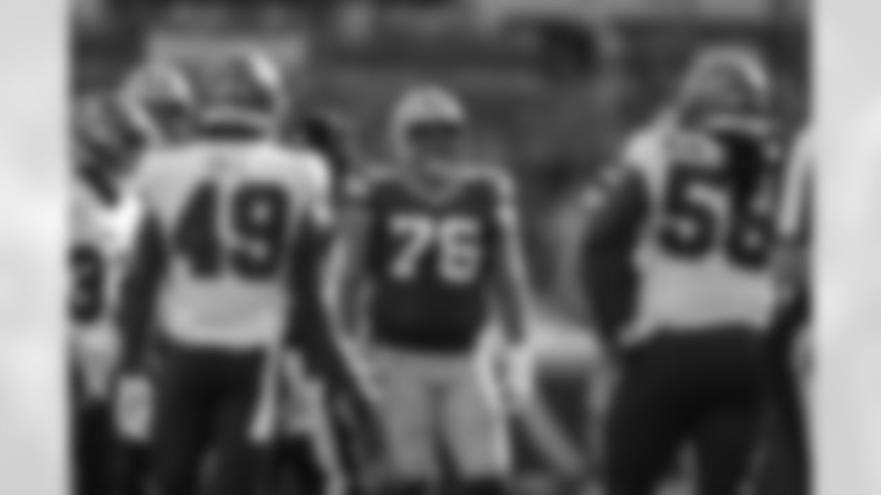 OL Jon Runyan