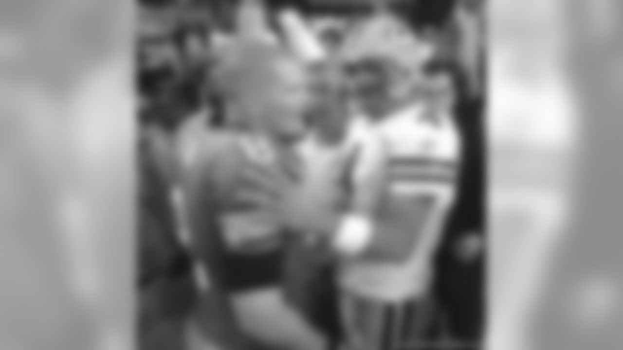Jon Kitna and Brett Favre