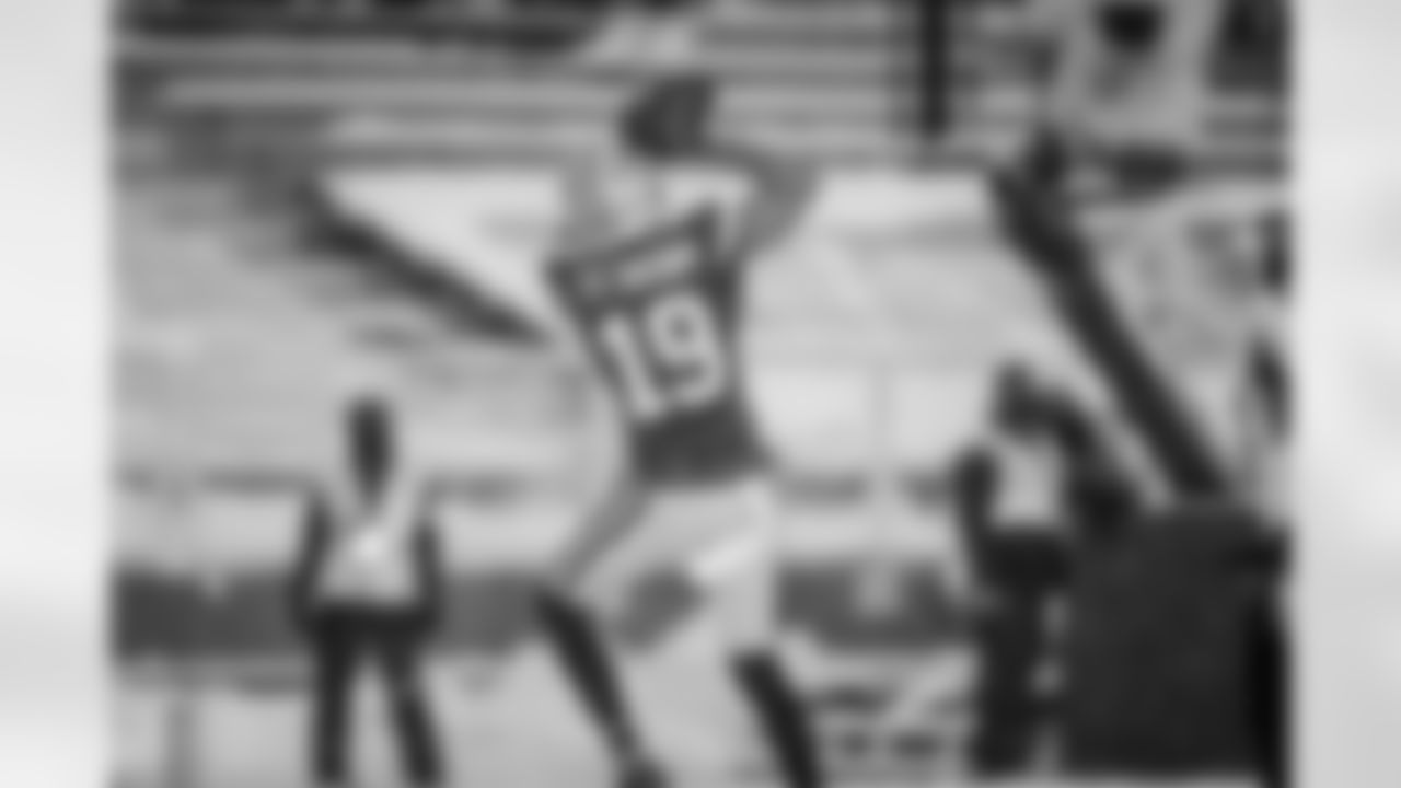 WR Equanimeous St. Brown