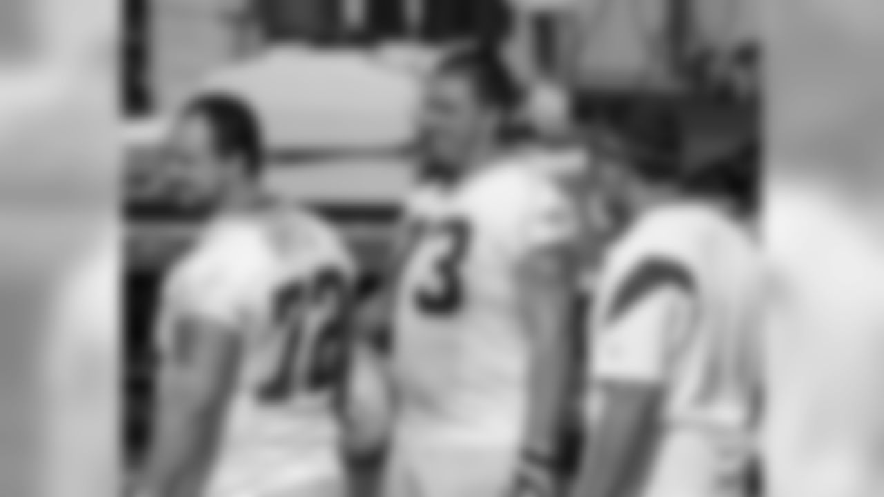 Jason Spitz, Daryn Colledge