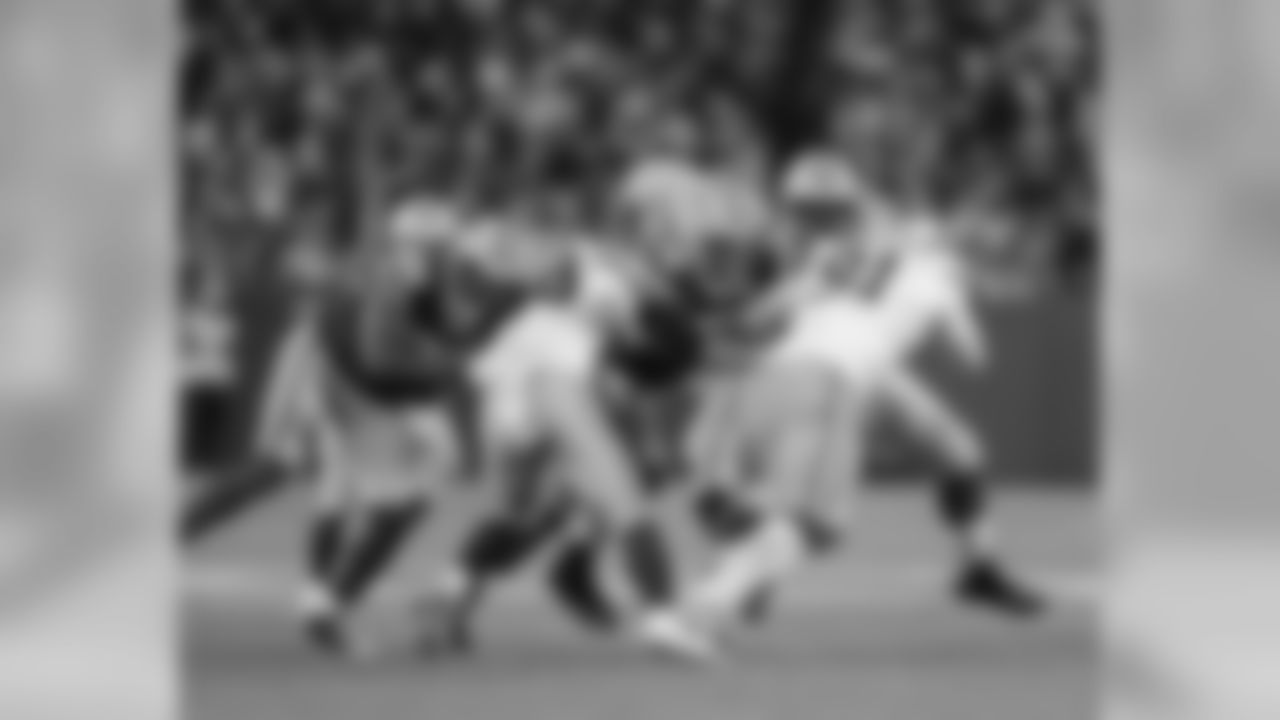 Green Bay Packers against the San Francisco 49ers during Monday night's game at Lambeau Field.