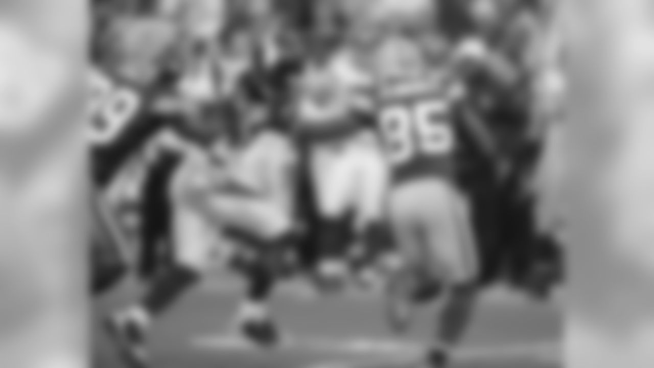 Greg Jennings