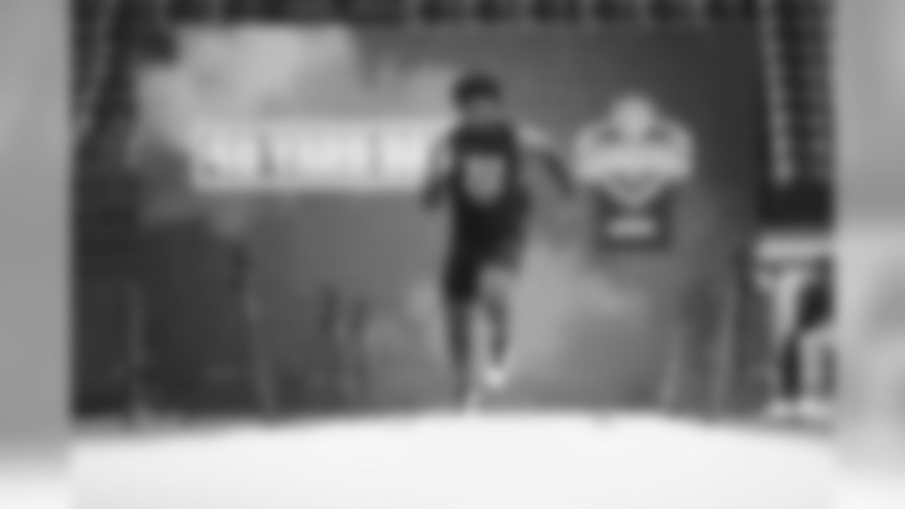 Florida running back Lamical Perine runs the 40-yard dash during the 2020 NFL Scouting Combine, Friday, Feb. 28, 2020 in Indianapolis. (Logan Bowles/NFL)