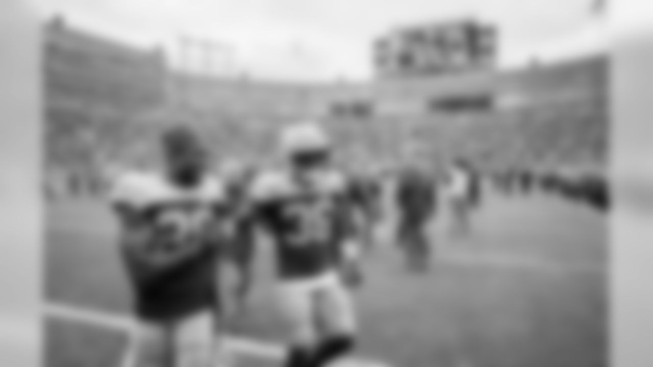 181001-packers-bills-game-wilson-014