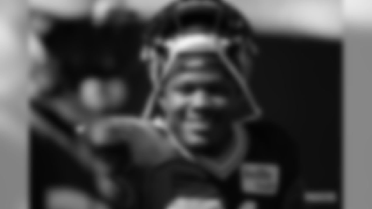 LB Preston Smith