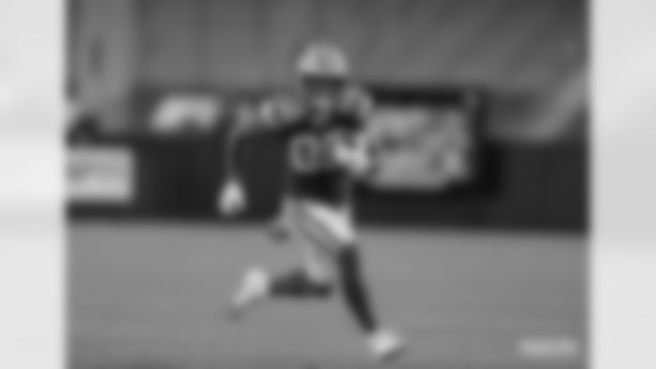 WR Malik Taylor