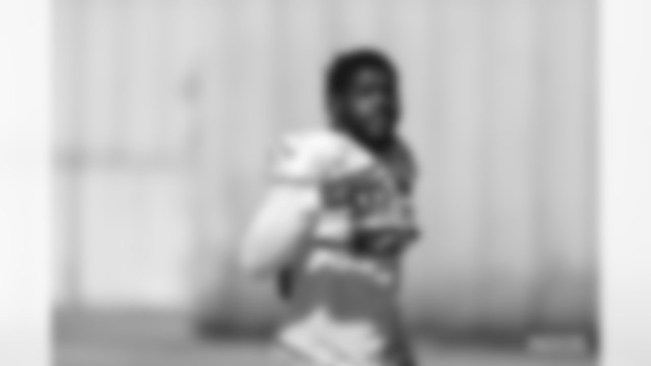 RB Dexter Williams