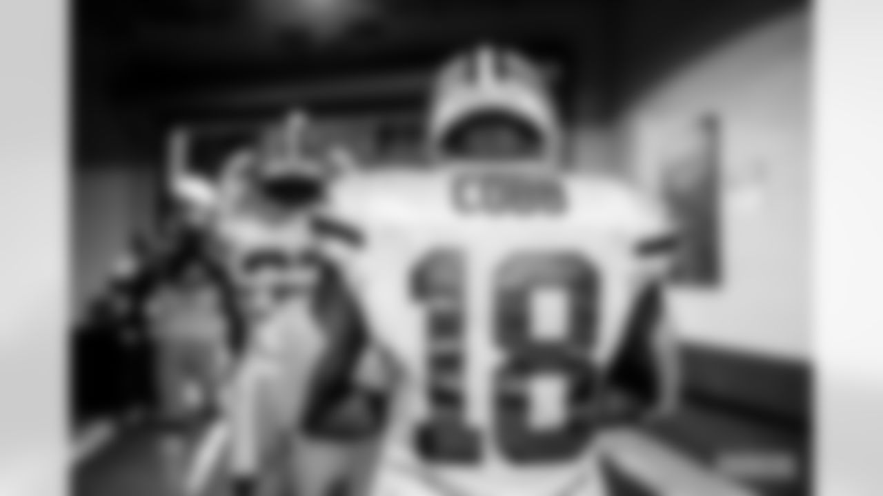 221225-packers-dolphins-siegle-WM-17