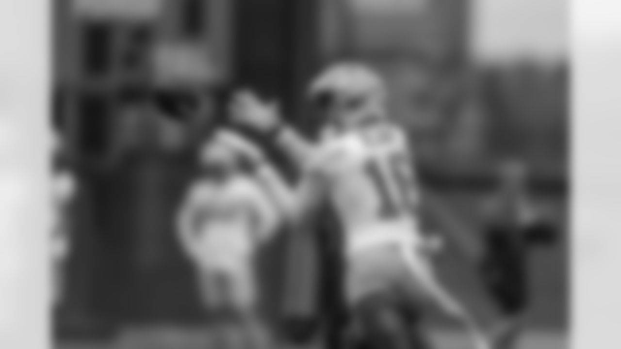 WR Chris Blair