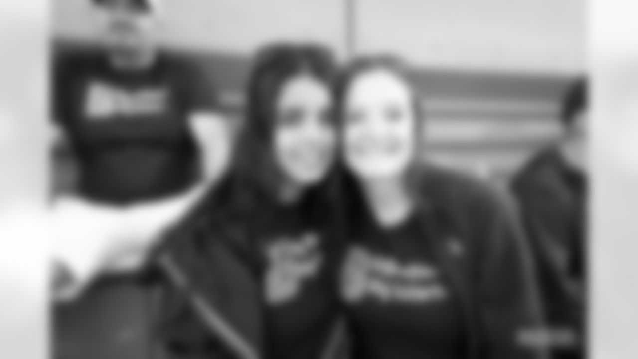 210908-give-back-gallery-256096