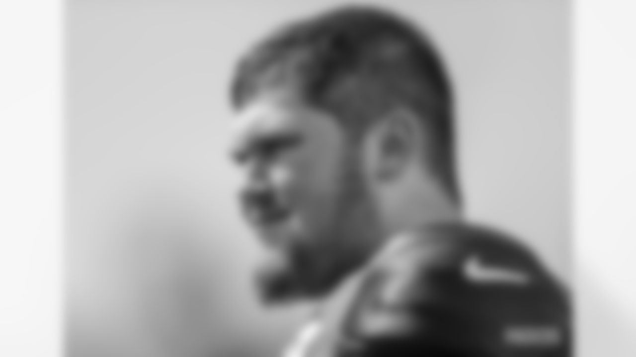 DL Tyler Lancaster