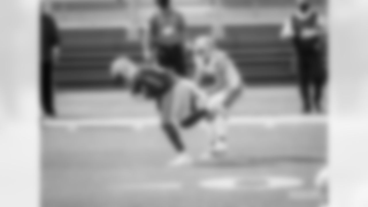 CB Chandon Sullivan