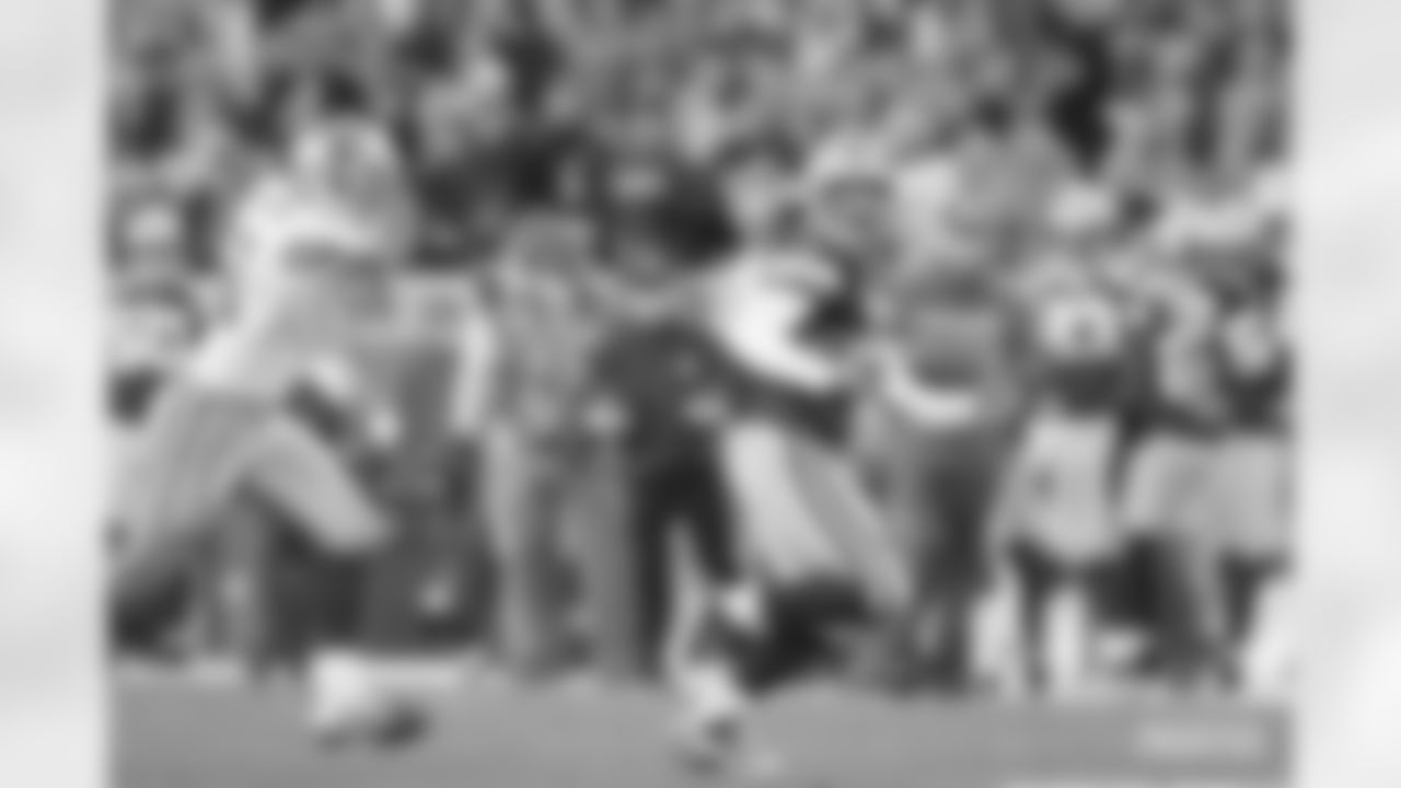 QB Aaron Rodgers