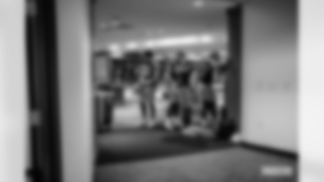 230924-locker-room-pics-siegle-wm-004