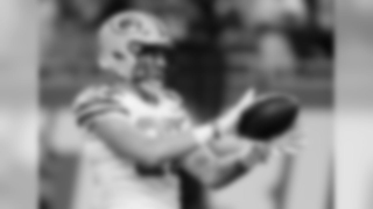 TE Jace Sternberger