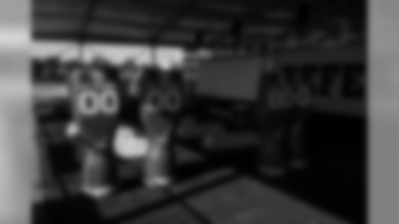 180725-packers-experience-setup-15