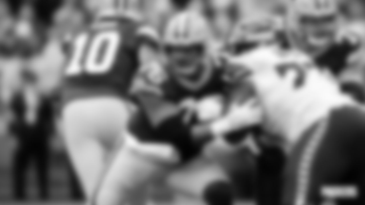 76 - G Jon Runyan