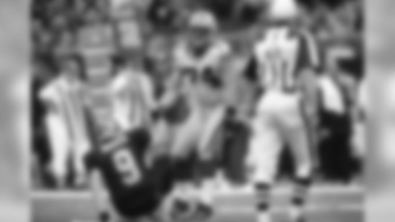Green Bay has finished in the top 10 in total offense in seven of the last eight seasons while New Orleans has finished in the top 10 in all eight seasons (2006-13).