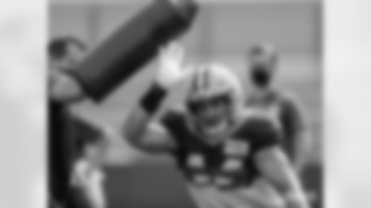 LB Ty Summers