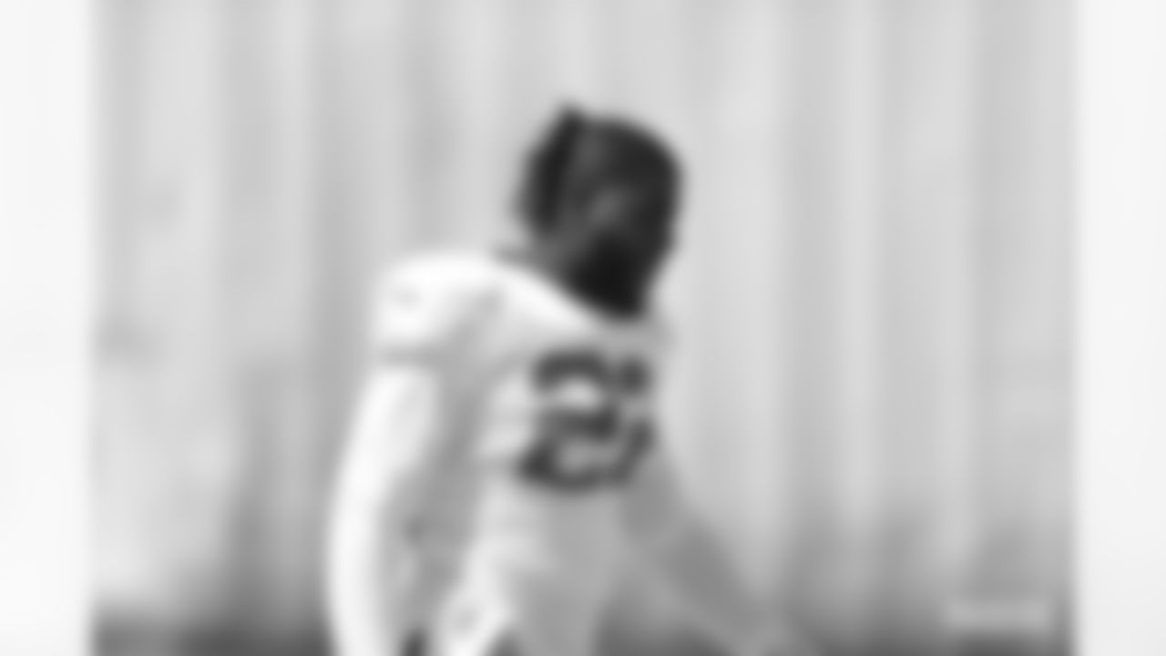 RB Dexter Williams