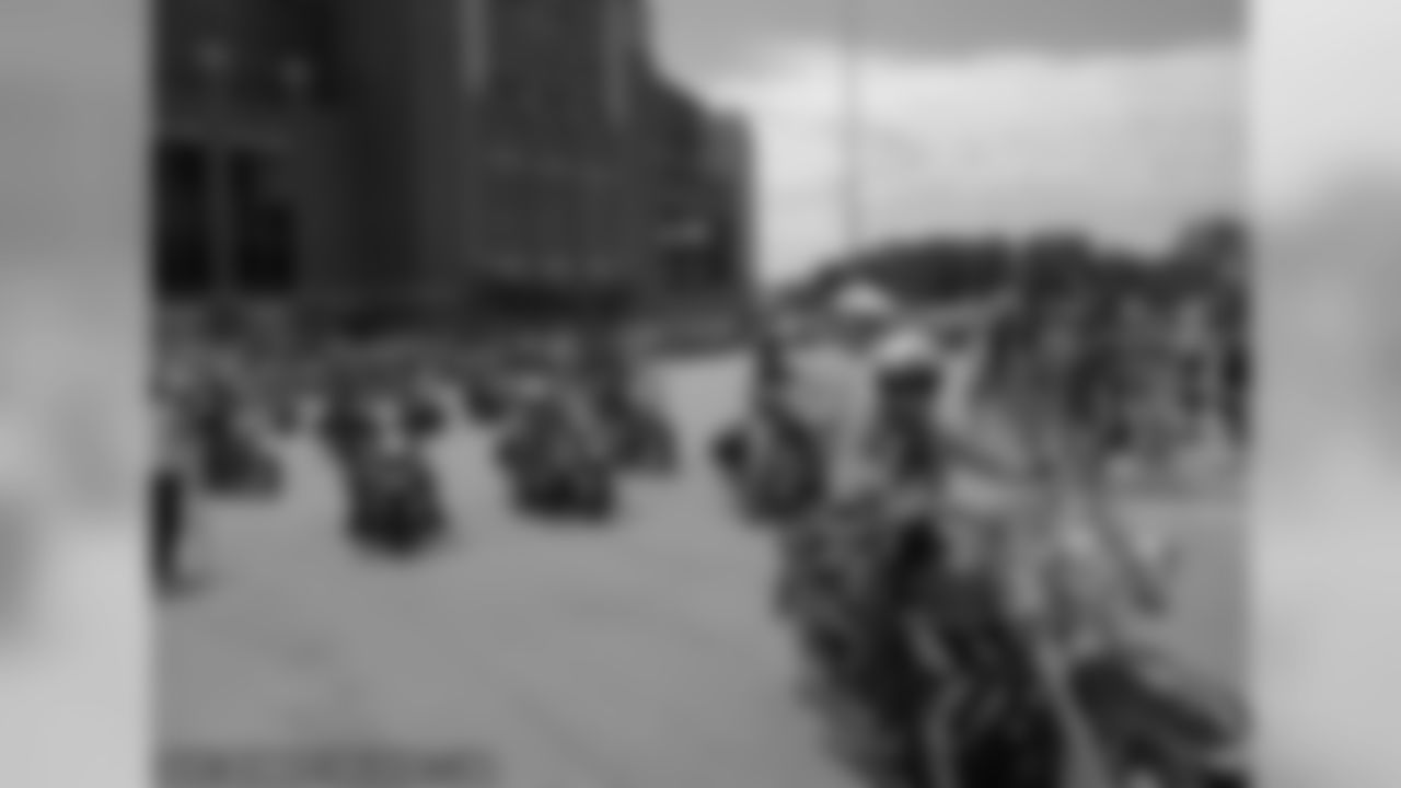 Fifth Annual 'Jerry Parins Cruise For Cancer'