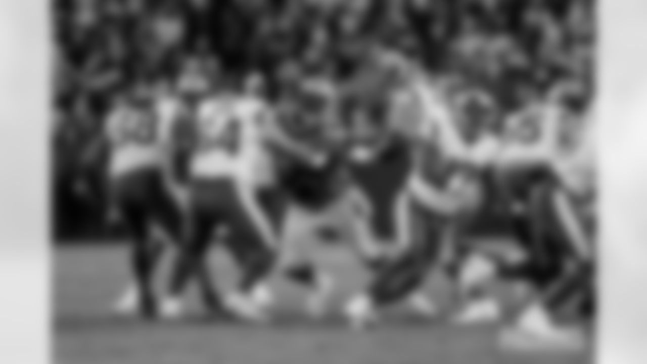 230317-t.j.-slaton-gallery-2560-16