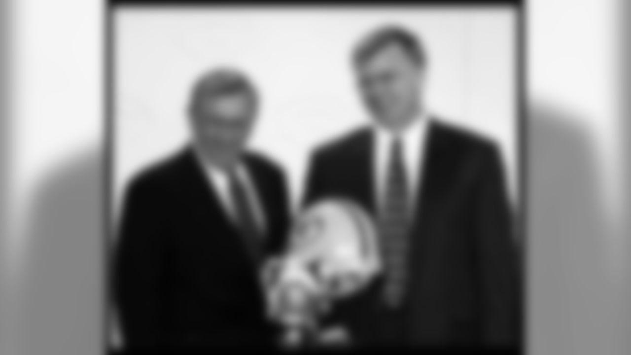 Mike Sherman Named Head Coach