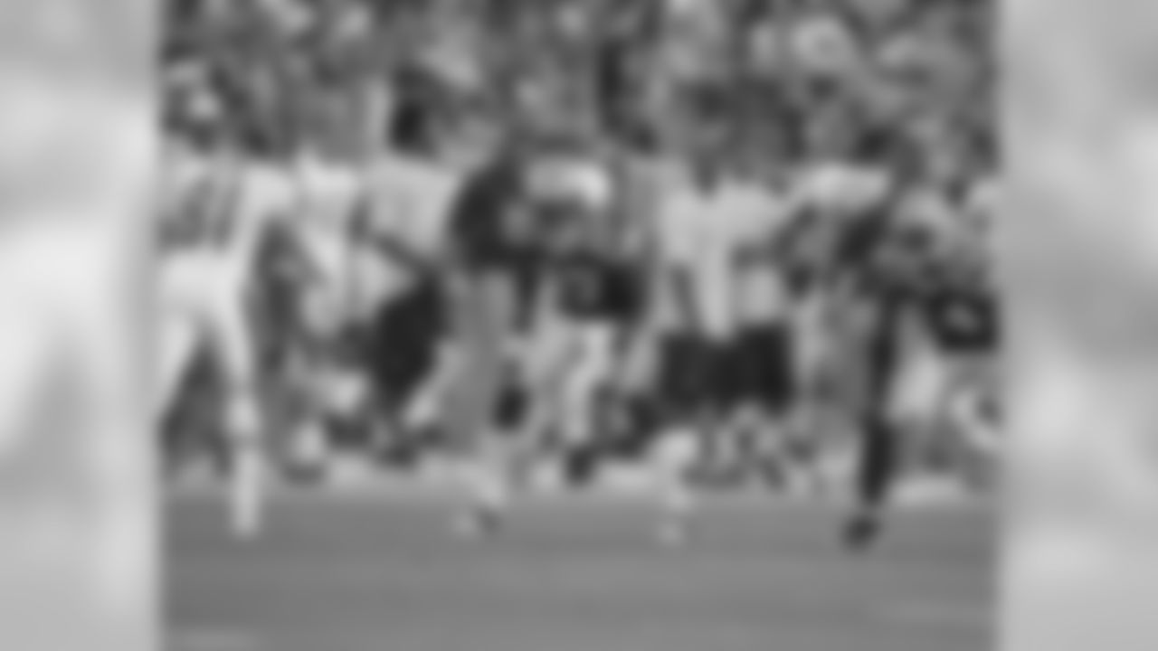 Aaron Rouse, Jarrett Bush