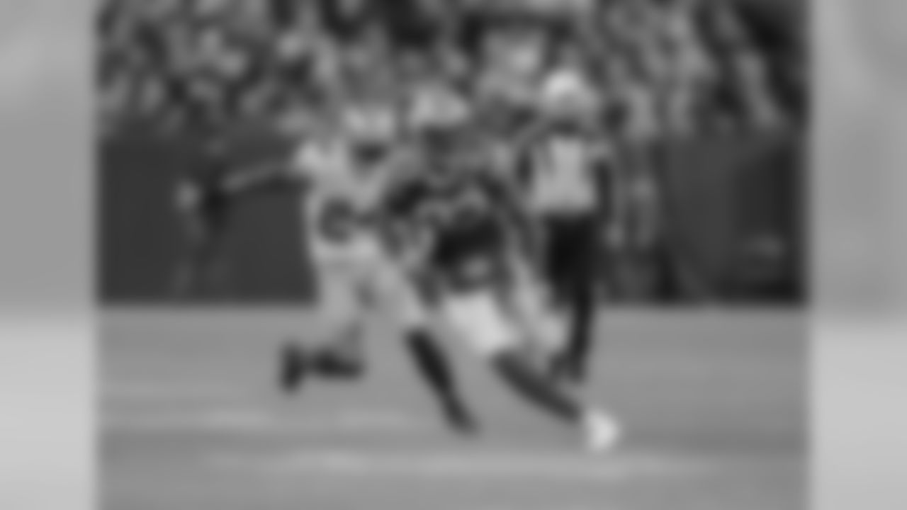 Green Bay Packers against the San Francisco 49ers during Monday night's game at Lambeau Field.