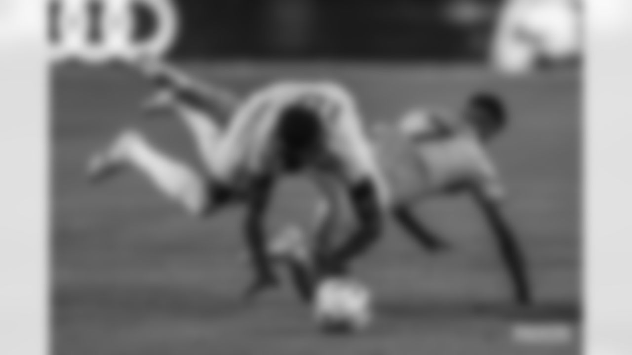 220723-soccer-game-2560010