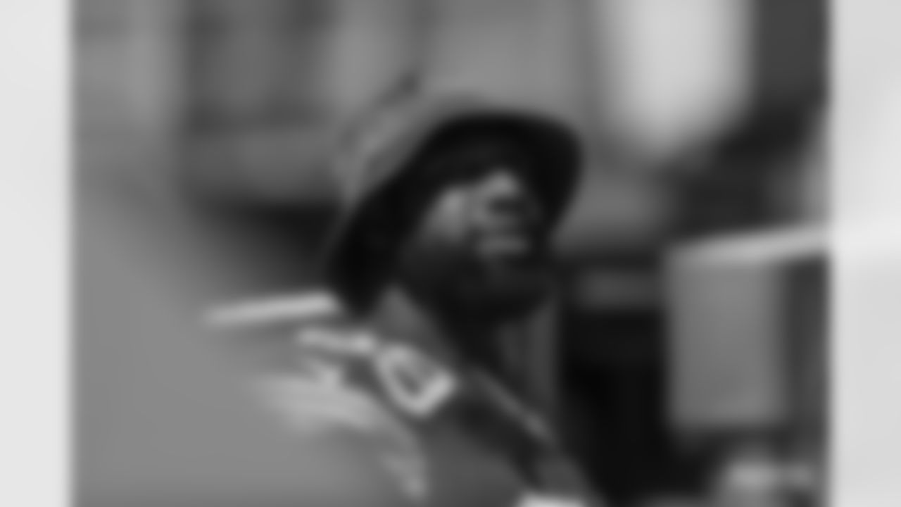 TE Marcedes Lewis