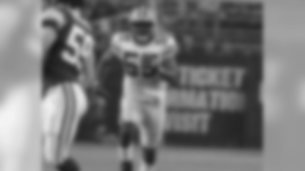 Desmond Bishop