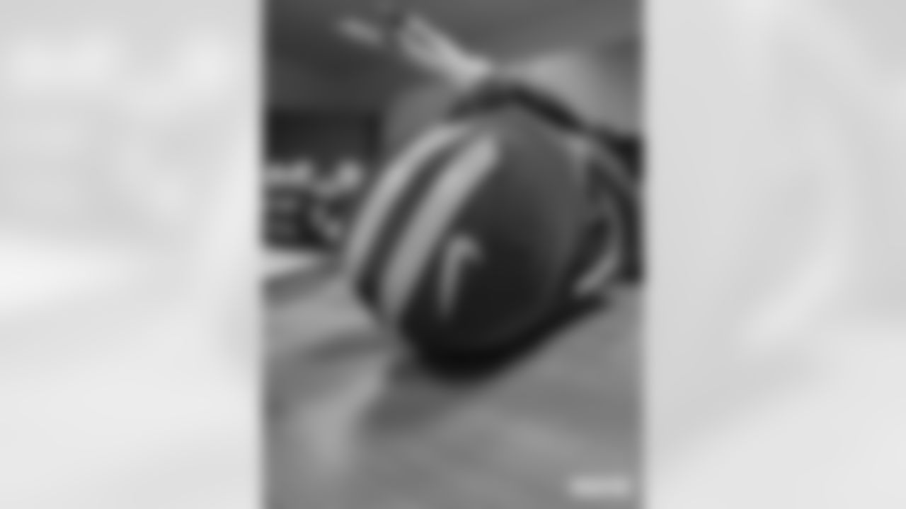 221016-locker-room-hartwig-WM-006
