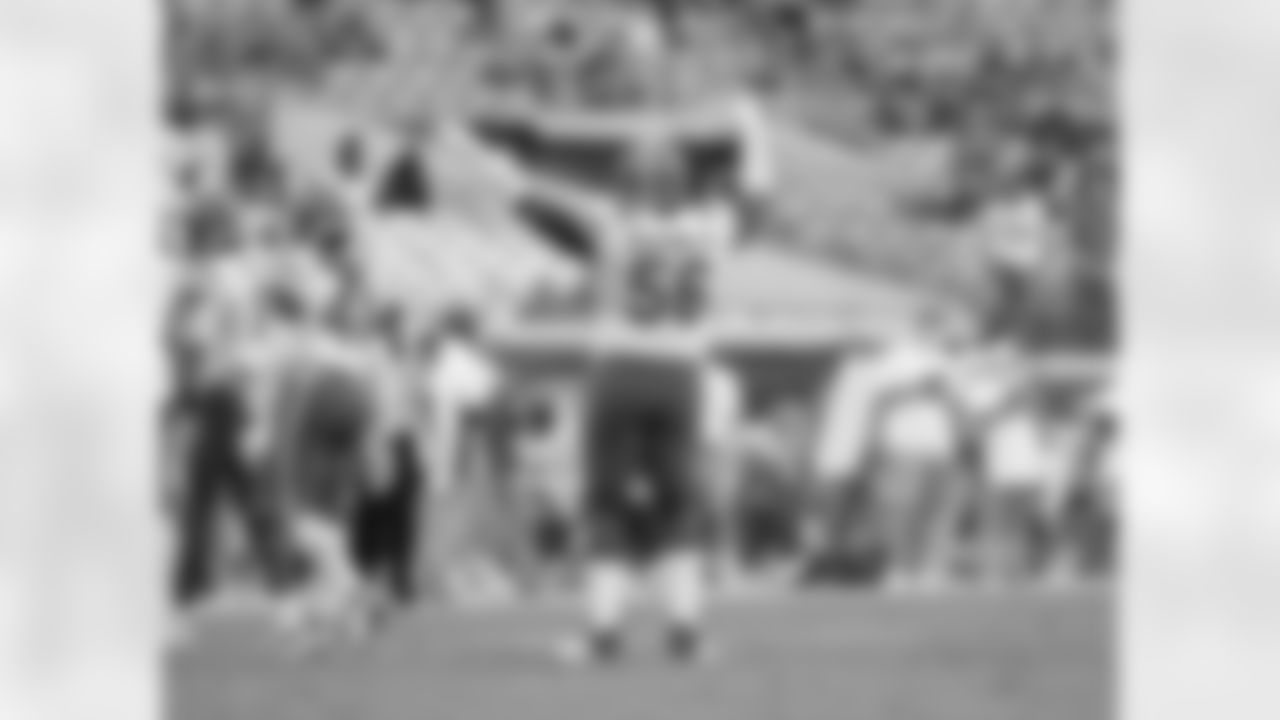 DL T.J. Slaton