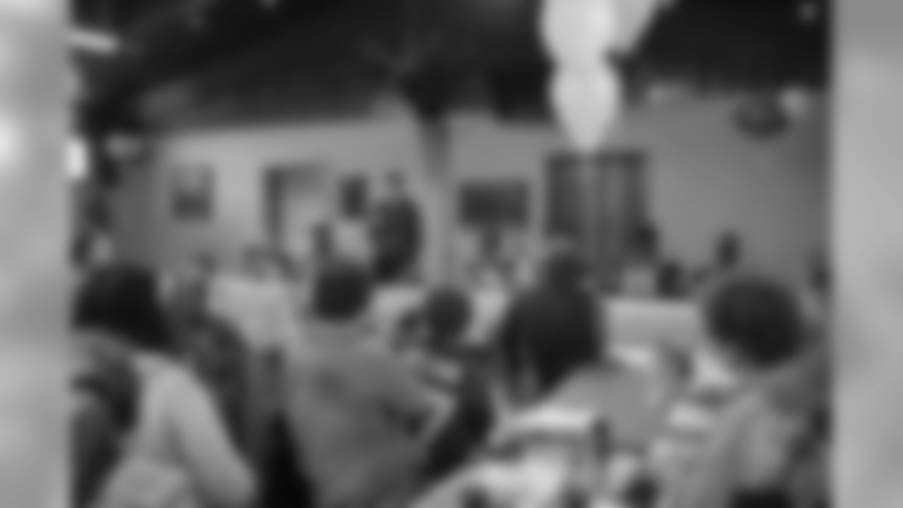 190412-tailgate-tour-bloomer-luncheon-25